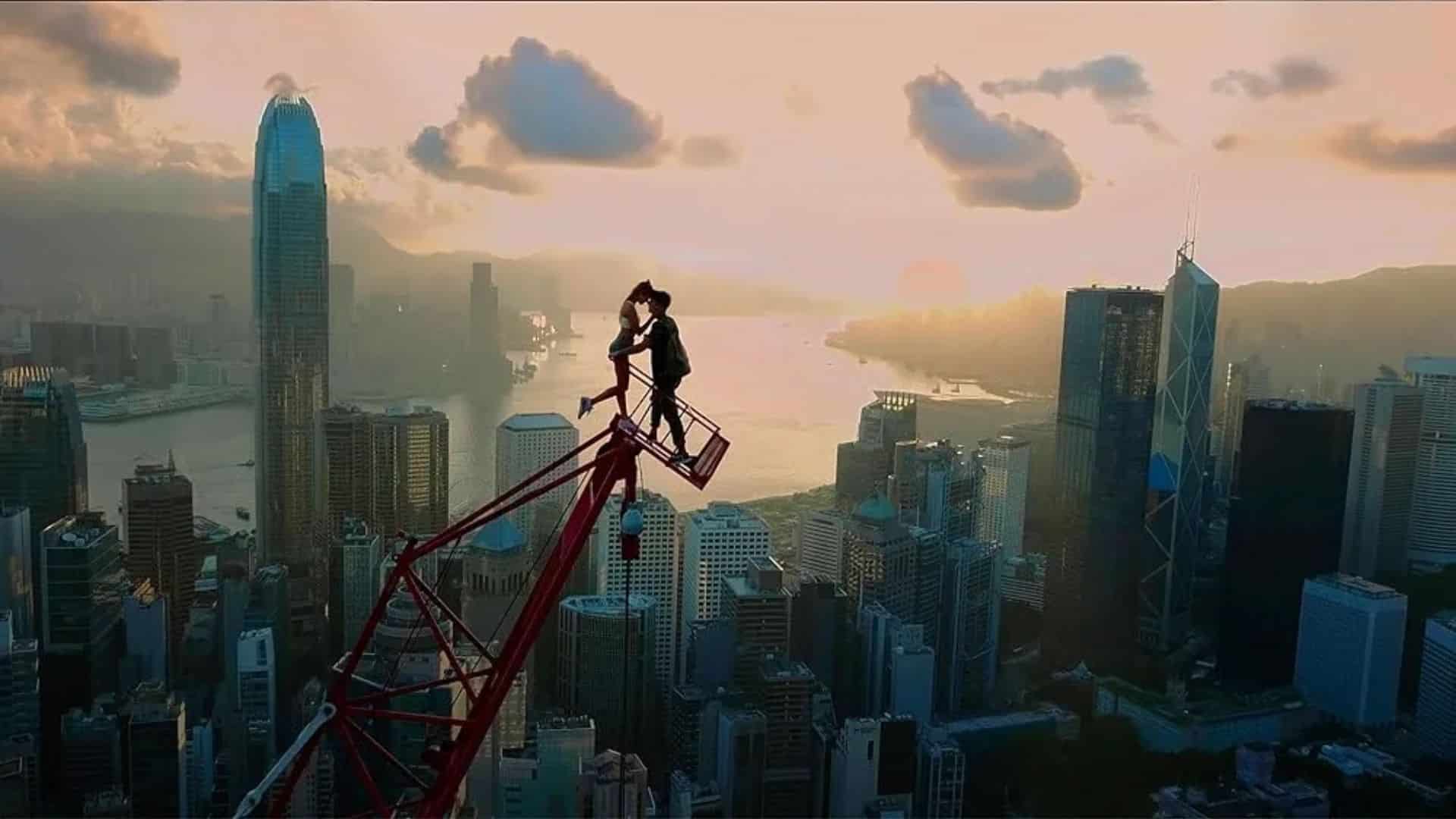 Documental sobre el amor, el arte y la aventura, Skywalkers: A Love Story se adentra en el mundo del rooftopping