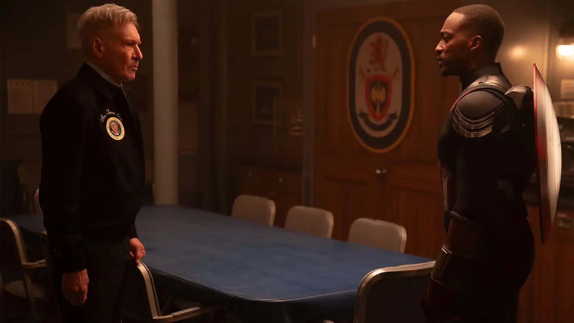 Anthony Mackie y Harrison Ford en Capitán América 4