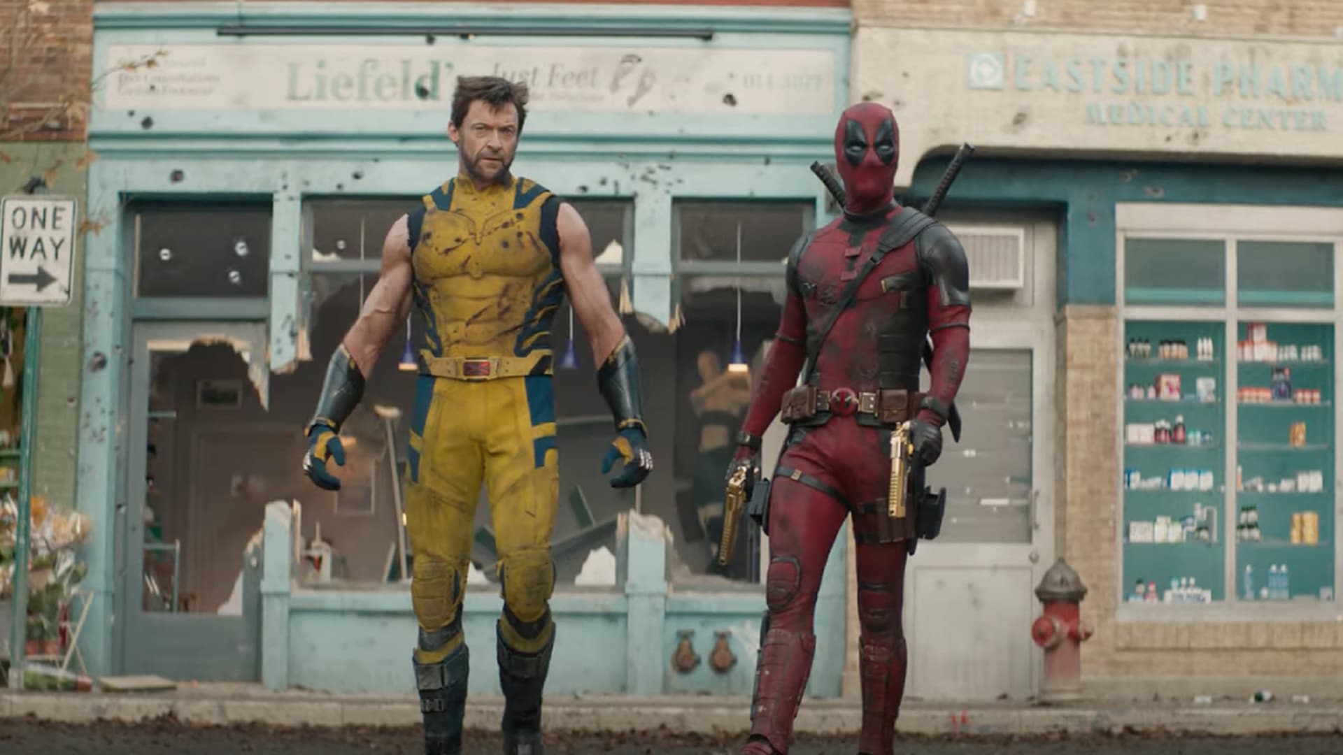 Deadpool y Wolverine tráiler, escena caminando