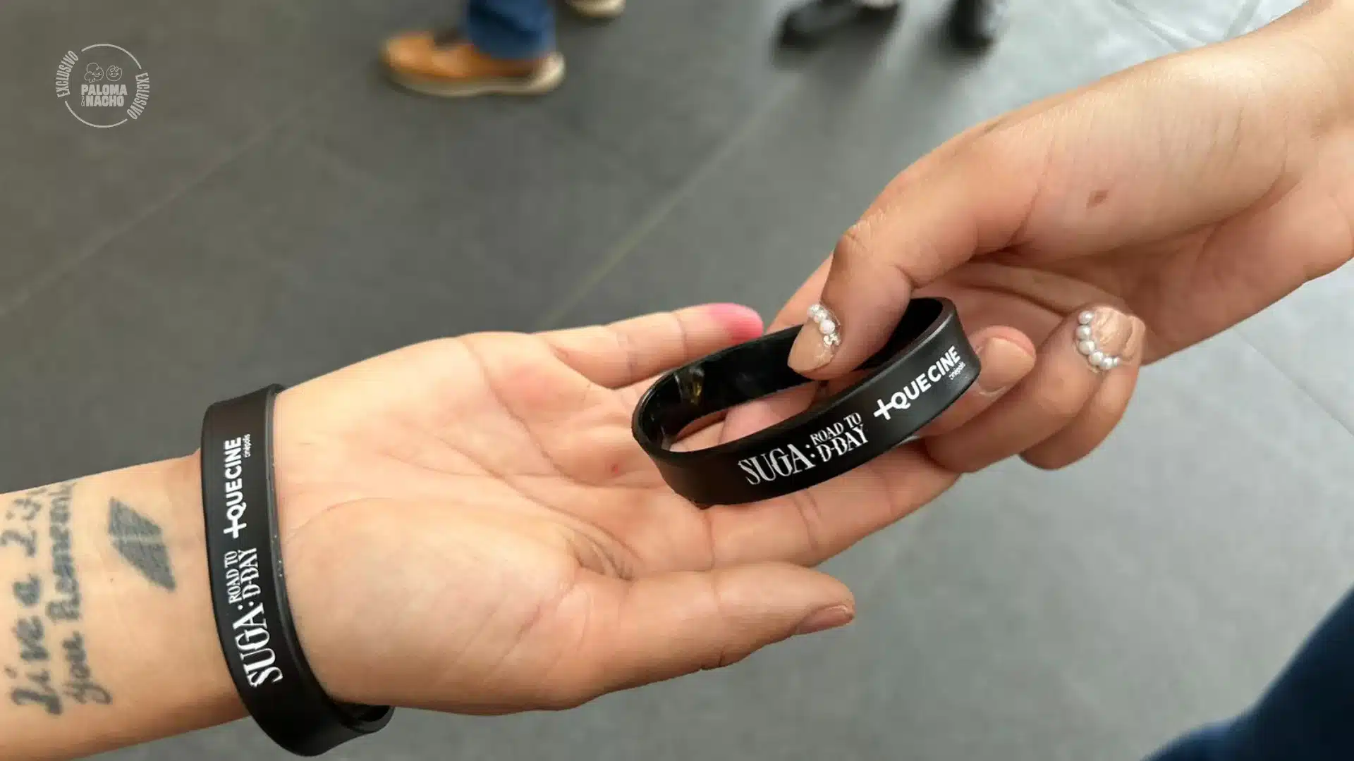 Pulsera SUGA +QUE CINE