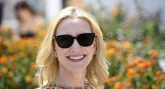 Cate Blanchett lentes negros Rumours