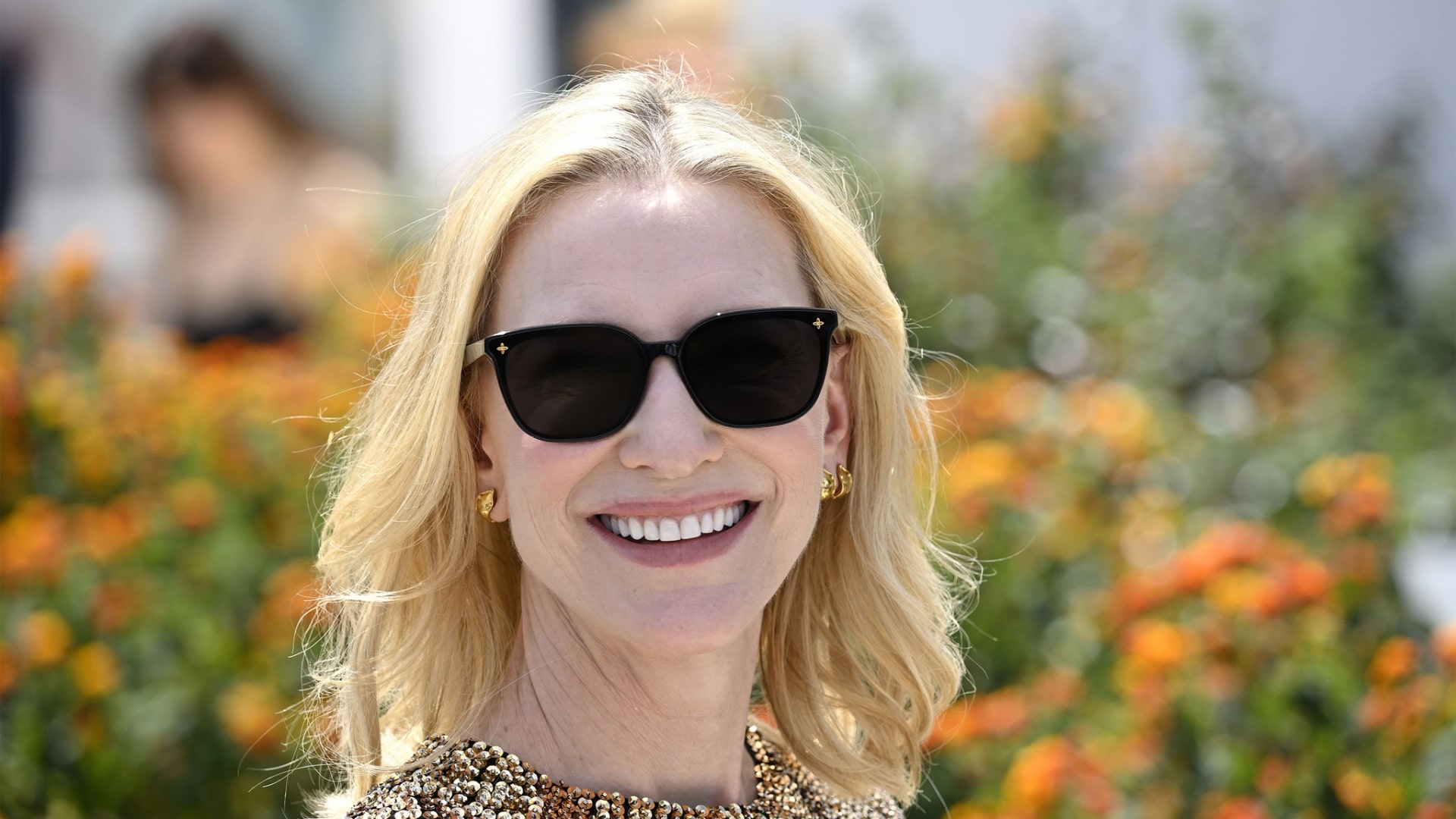 Cate Blanchett lentes negros Rumours