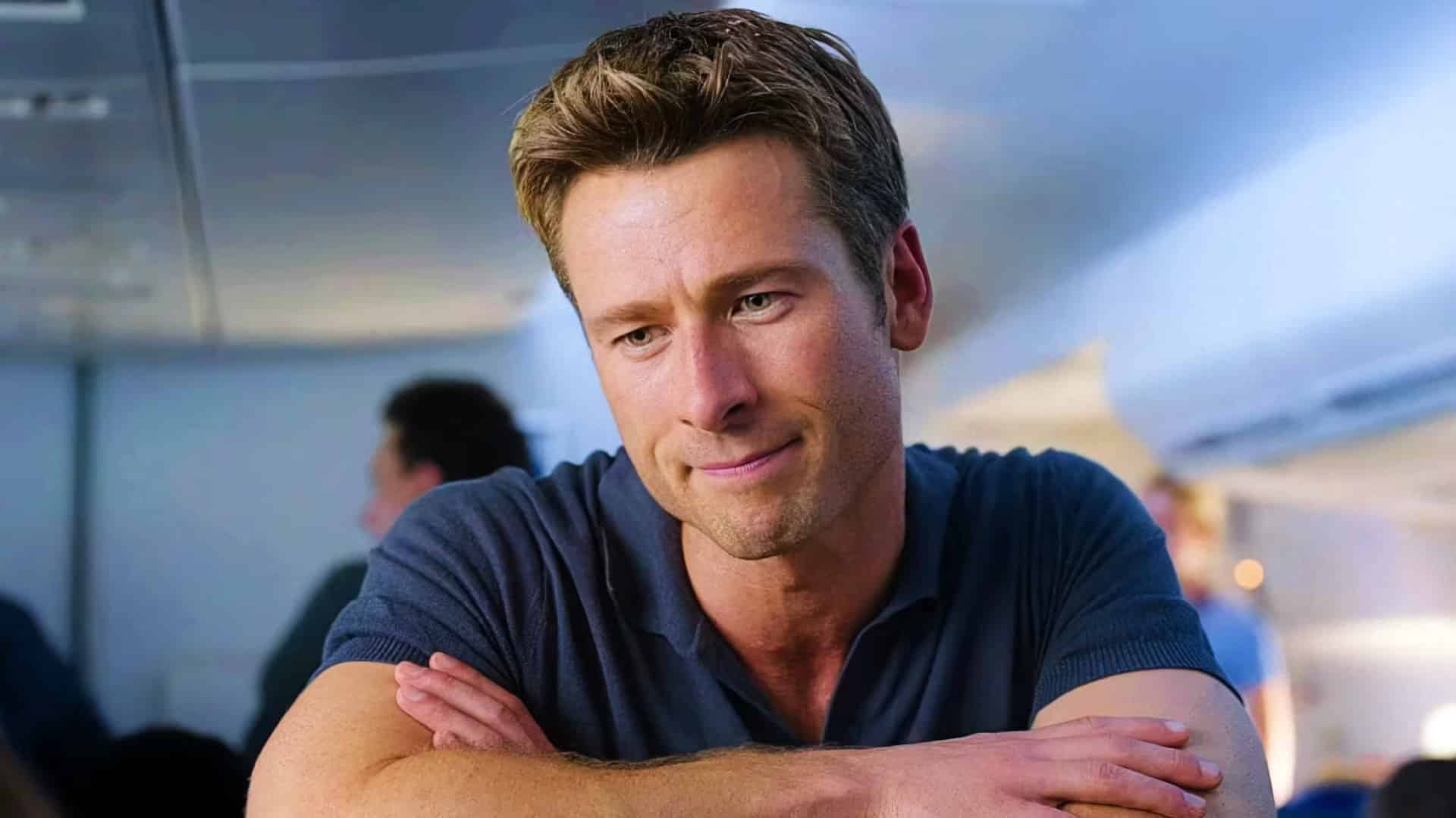 Glen Powell se va de hollywood, deja la actuación