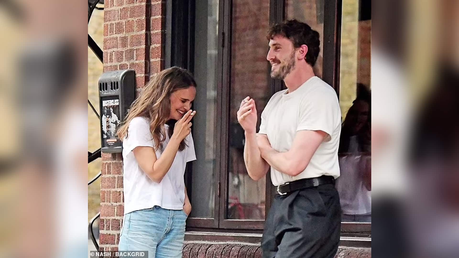 Paul Mescal y Natalie Portman 