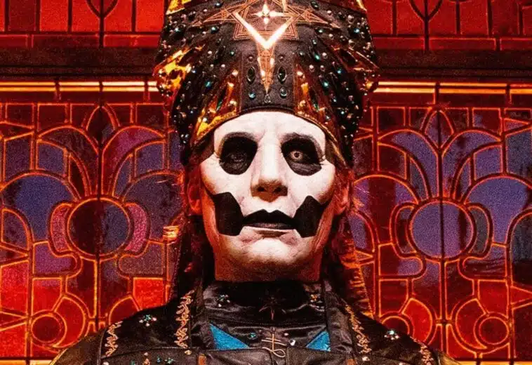 GHOST: Rite Here Rite Now: ¿Cuál es el origen del Papa Emeritus?