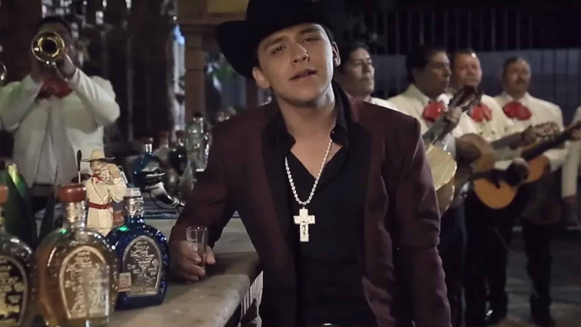 Christian Nodal video musical