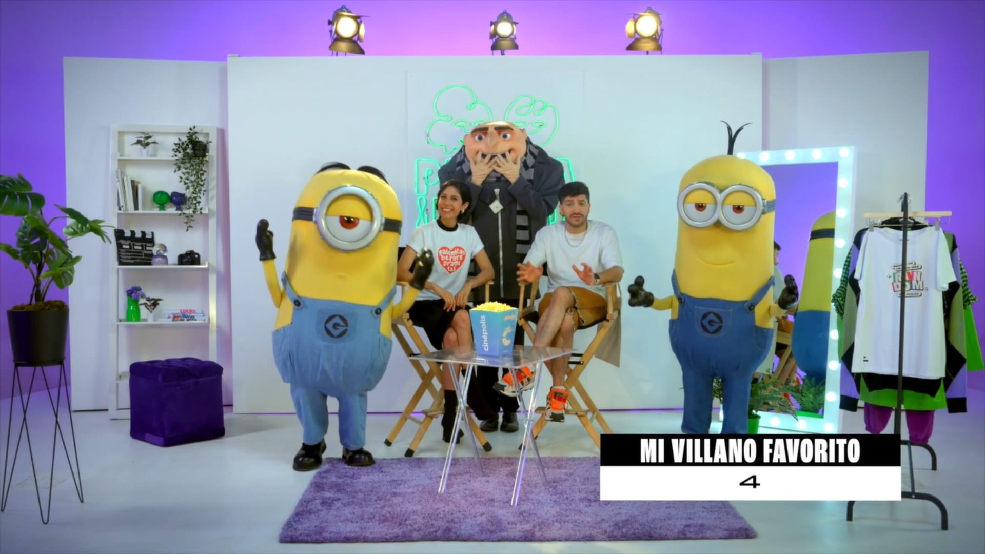 Gaby Meza, Héctor Trejo, Minions y Gru Paloma y Nacho Chenson® 