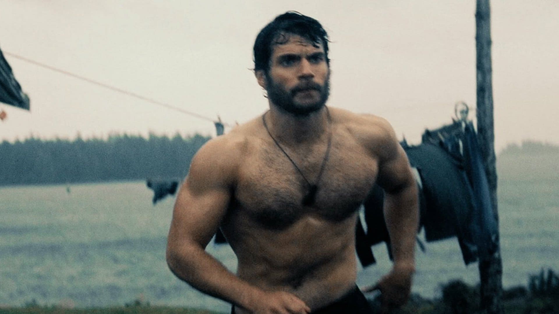 Henry Cavill sin playera