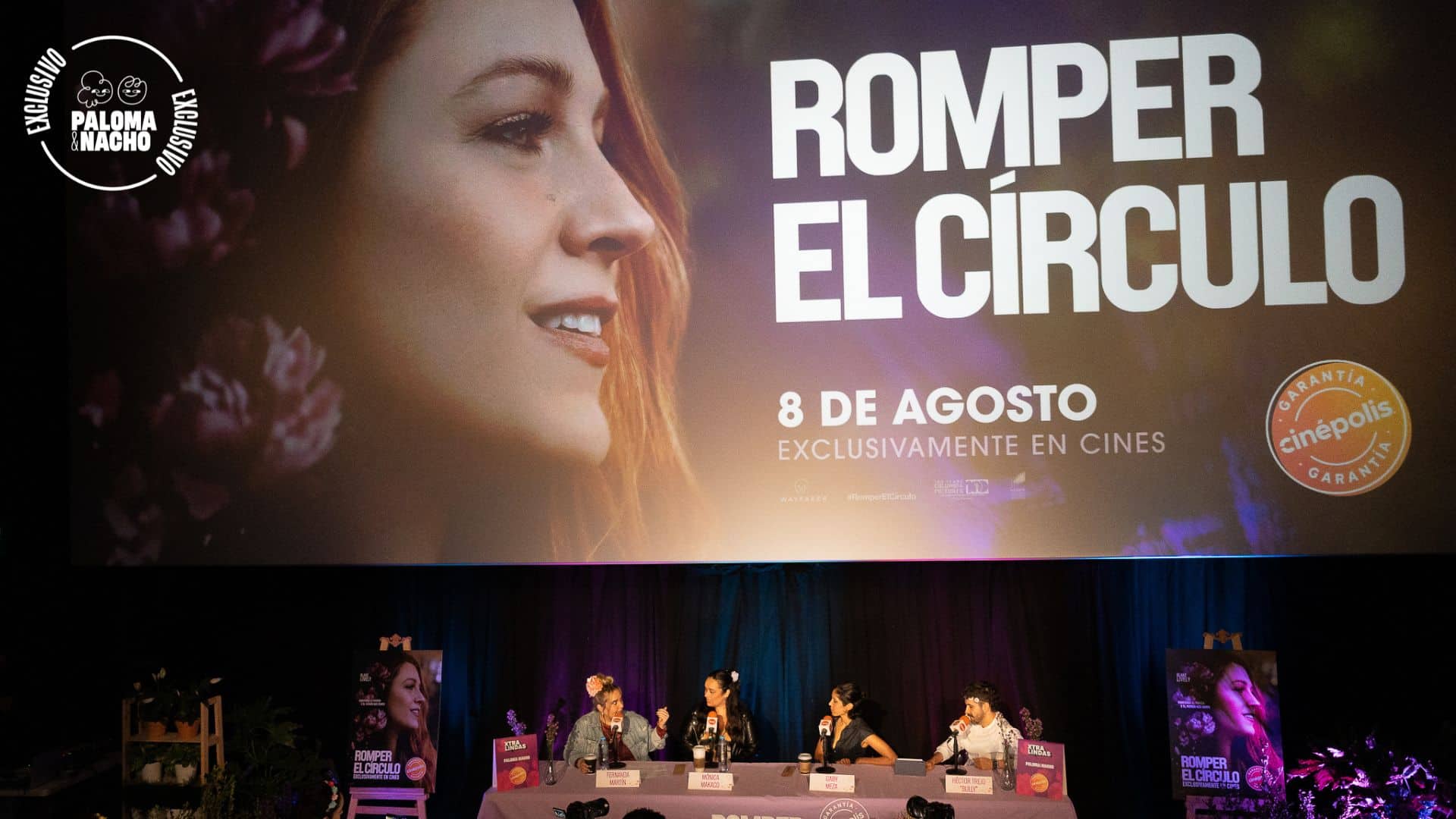 Fans, flores y palomitas en la prepremiere de romper el círculo