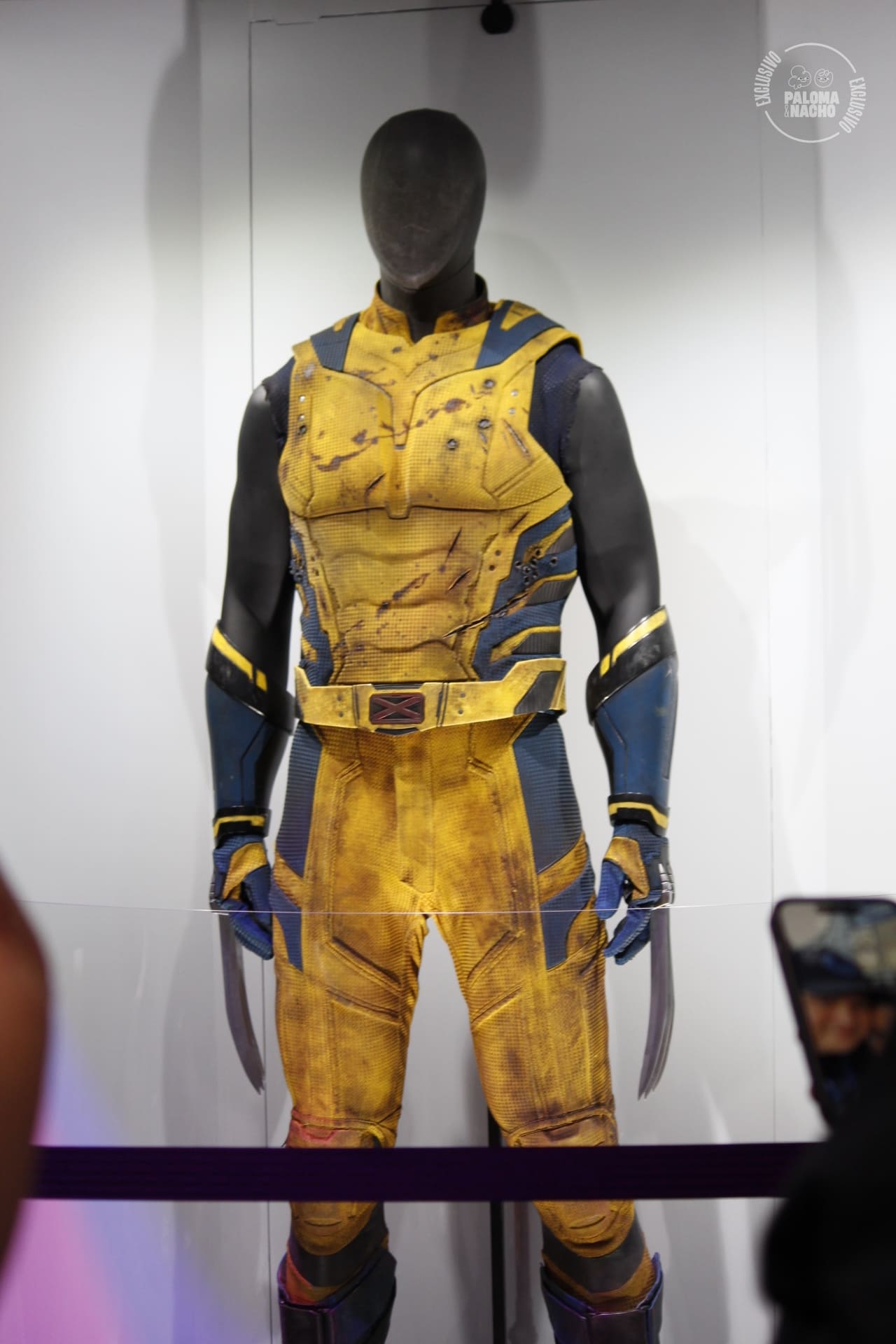 Traje amarillo de Wolverine Paloma y Nacho Comic-Con 2024