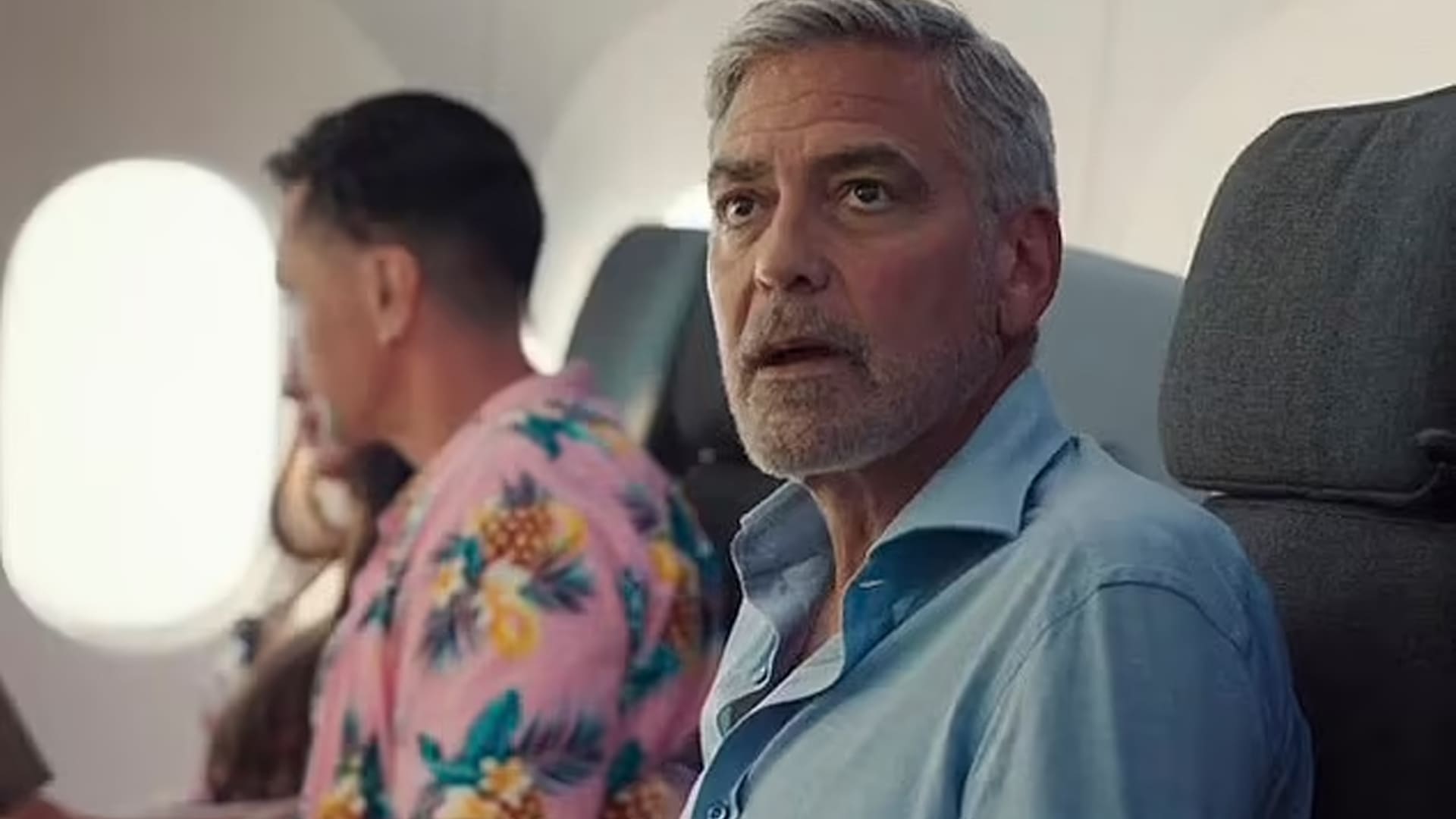 George Clooney en el avión