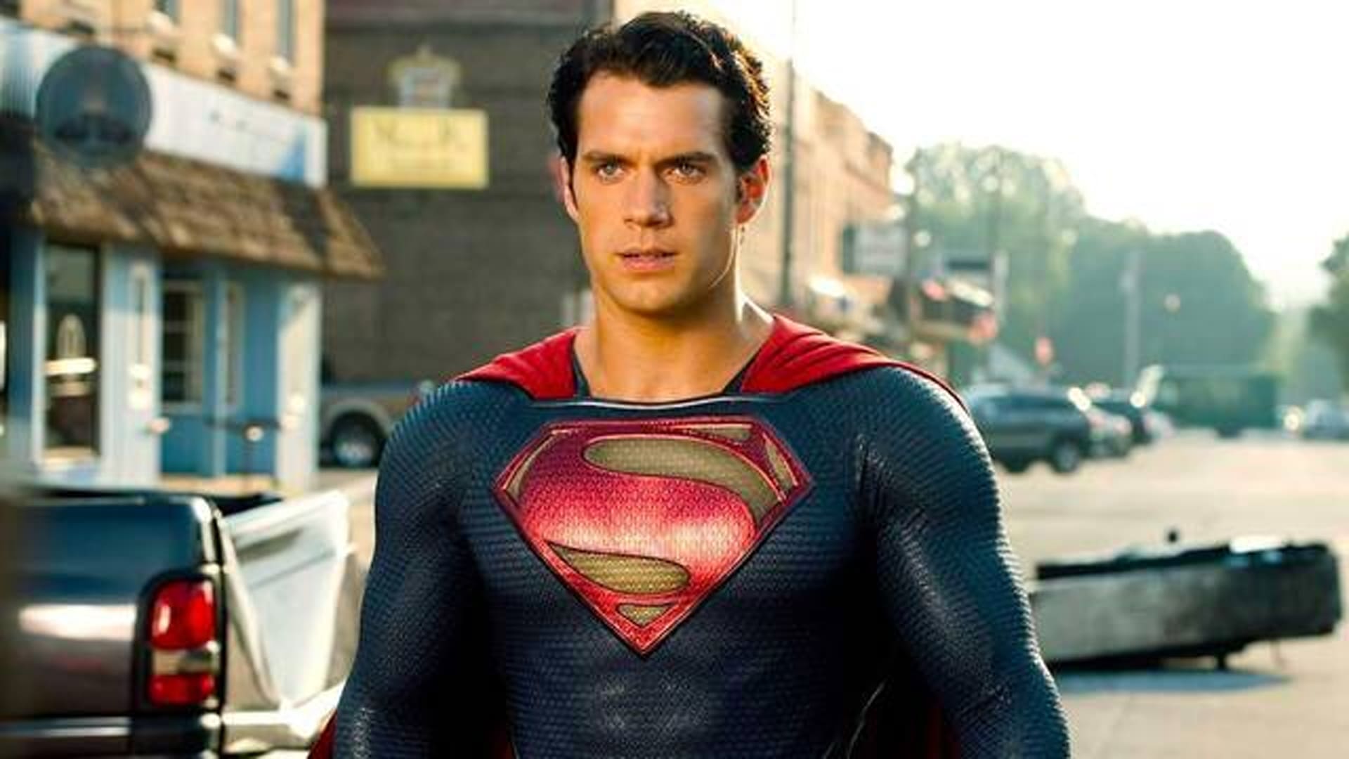 Henry Cavill traje de Superman