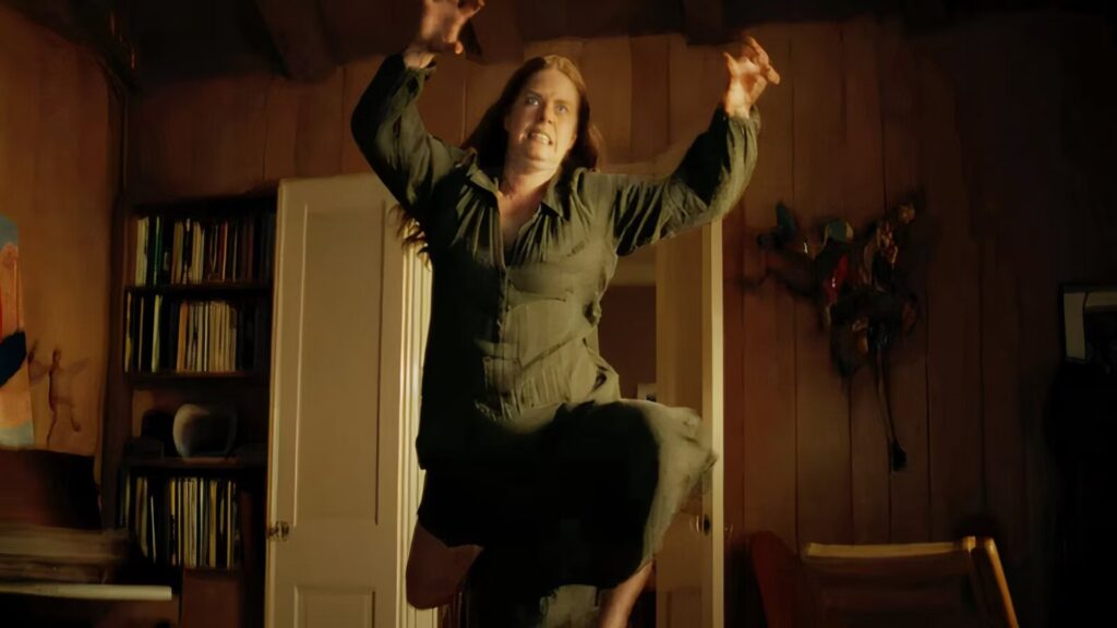TIFF 2024: La historia del perro en el que se convierte Amy Adams en Nightbitch