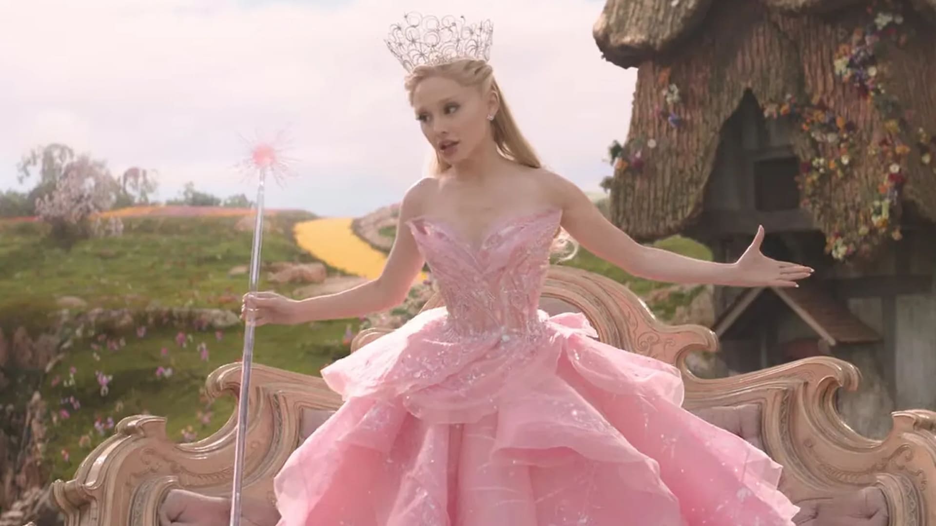 Ariana Grande como Glinda en Wicked