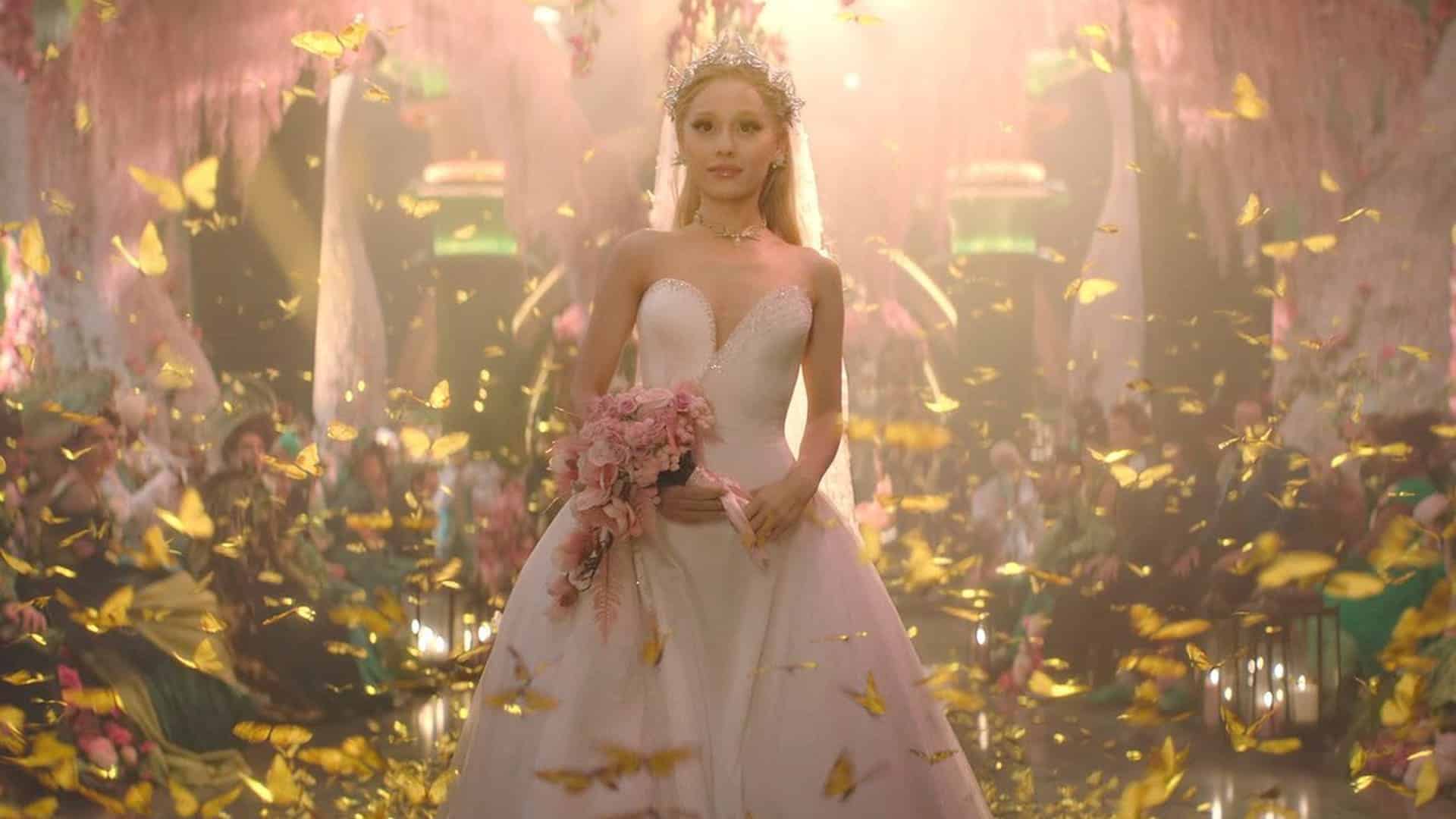 Ariana Grande como Glinda vestido