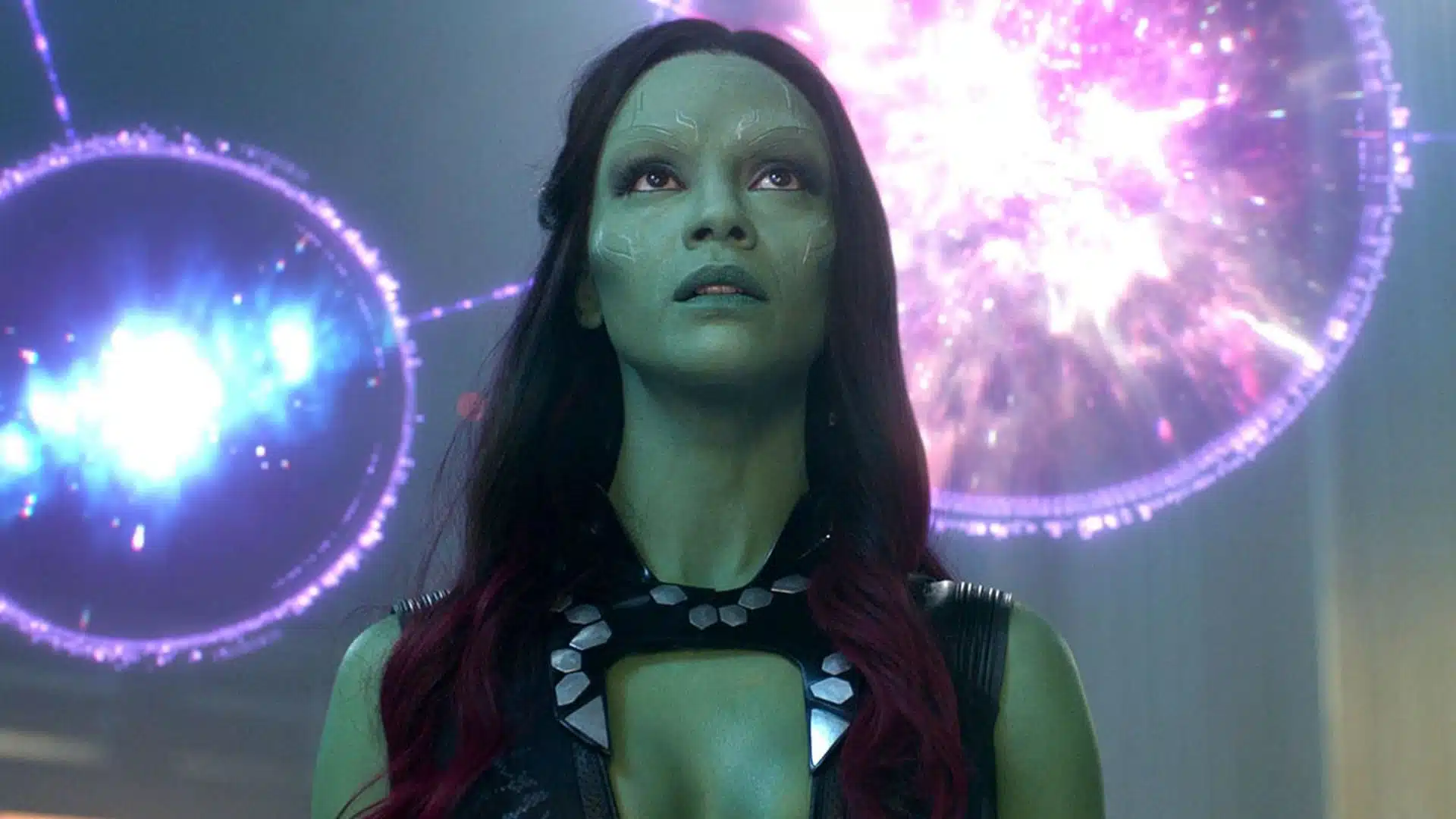 Zoe Saldaña como Gamora