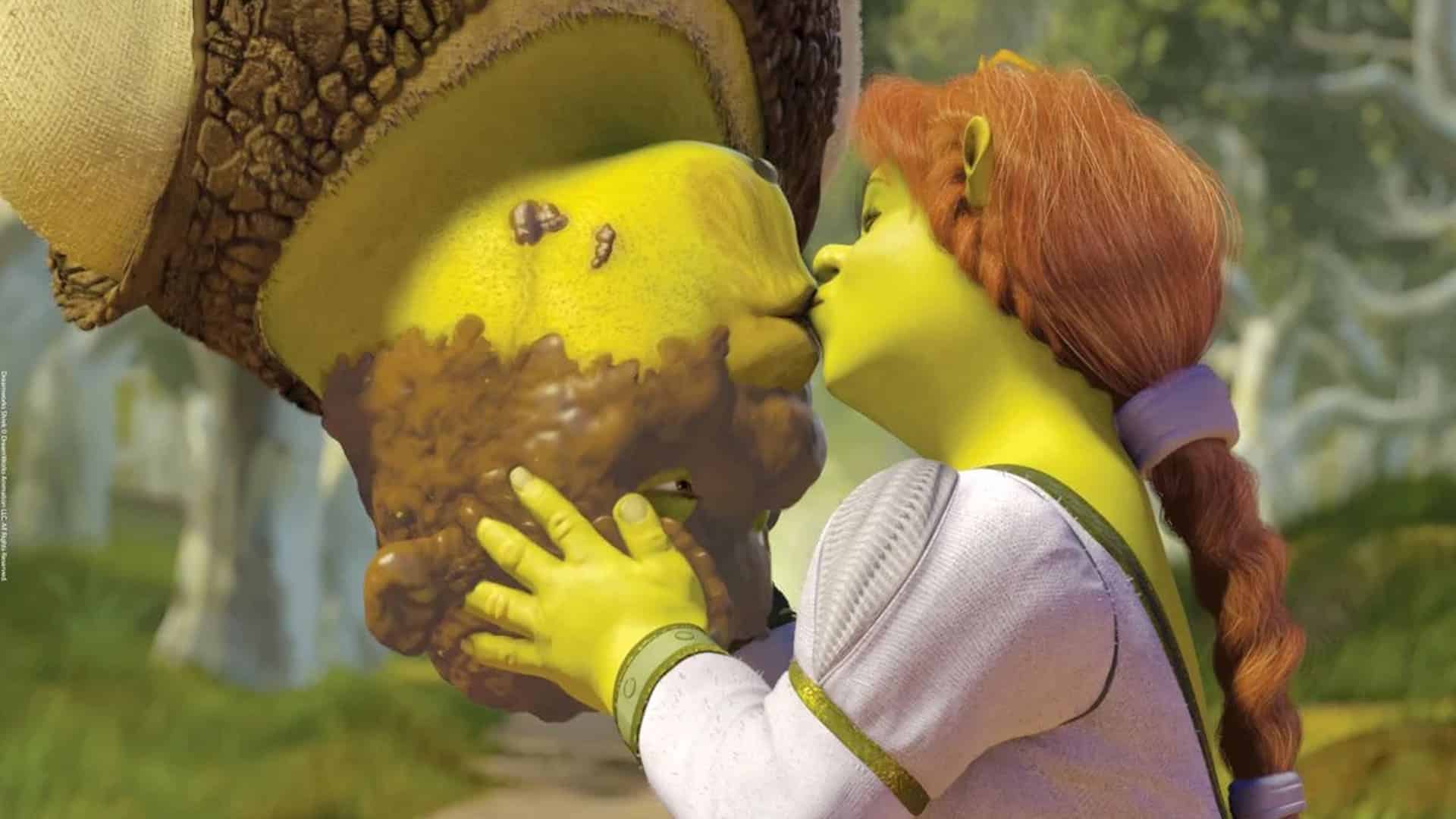 shrek referencias beso spider-man