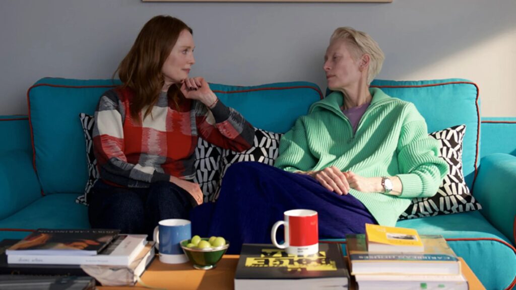 Tráiler y todo sobre La habitación de al lado, de Pedro Almodóvar, con Julianne Moore y Tilda Swinton