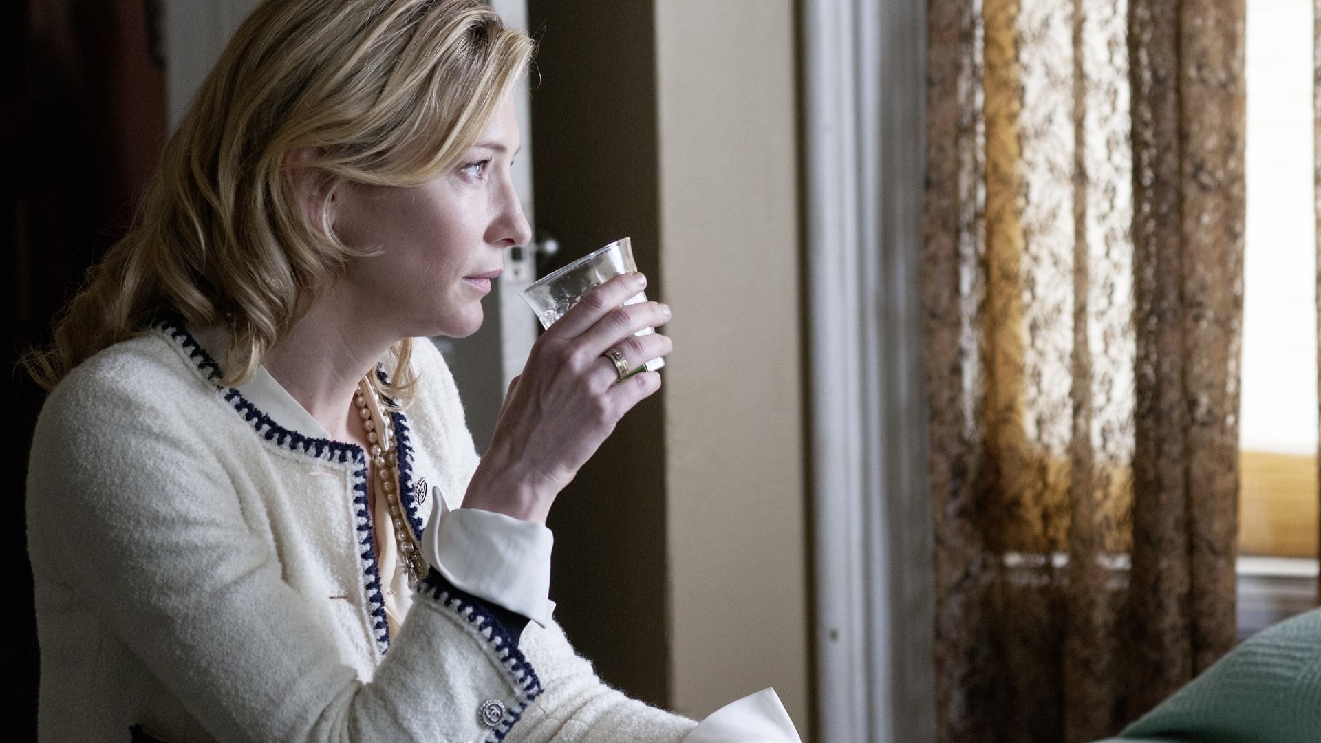 Blue Jasmine (2013)