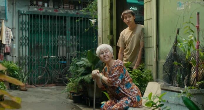 Cómo ser millonario antes de que muera la abuela tráiler estreno