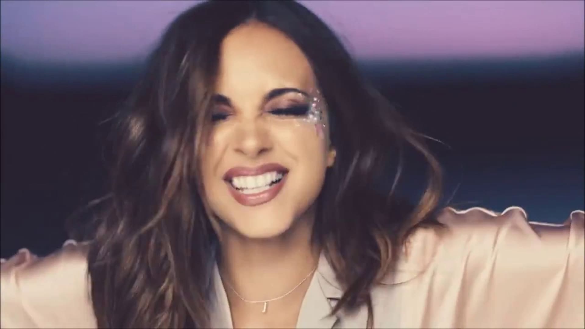 Jade Thirlwall video musical