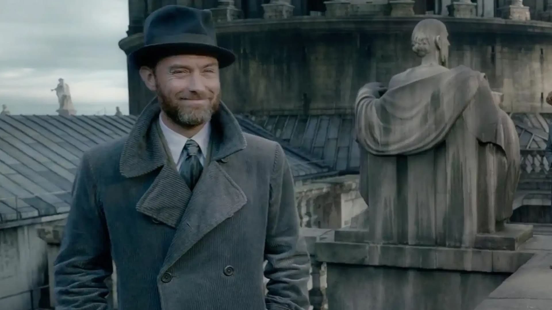 Jude Law como Dumbledore