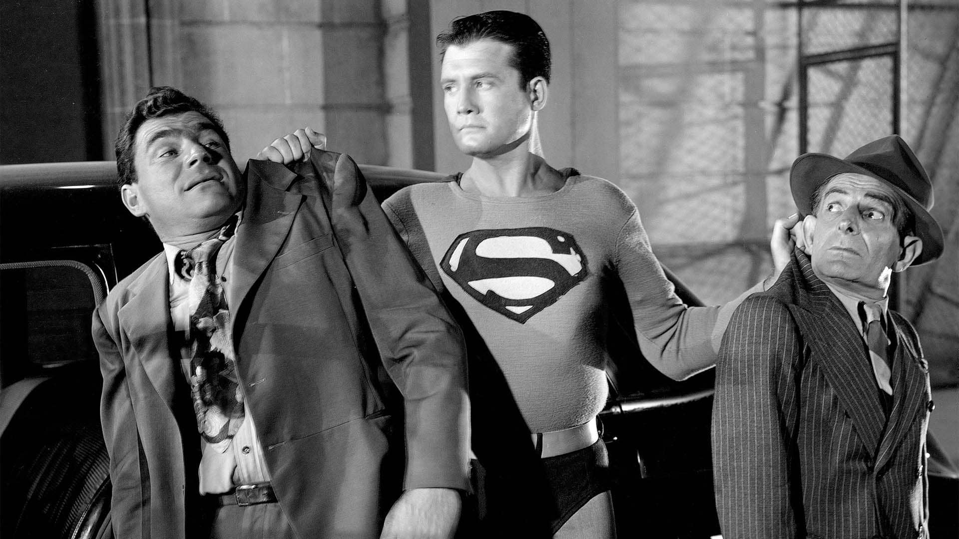 superman de george reeves con delincuentes