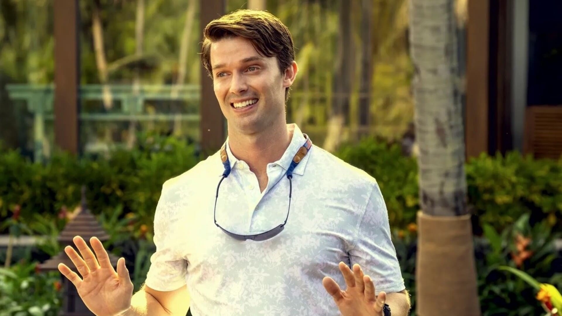 patrick schwarzenegger en white lotus