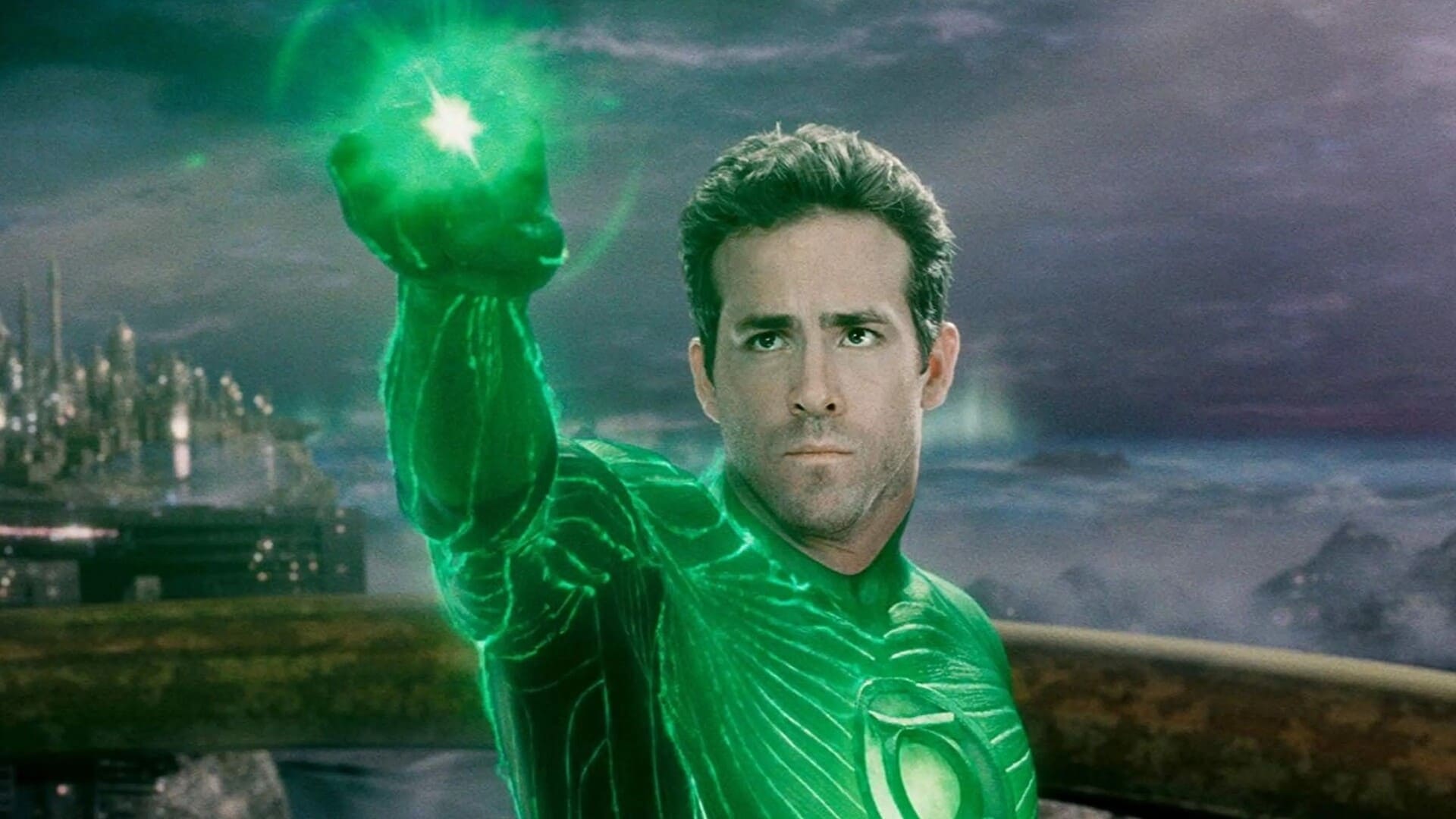 ryan reynolds en linterna verde