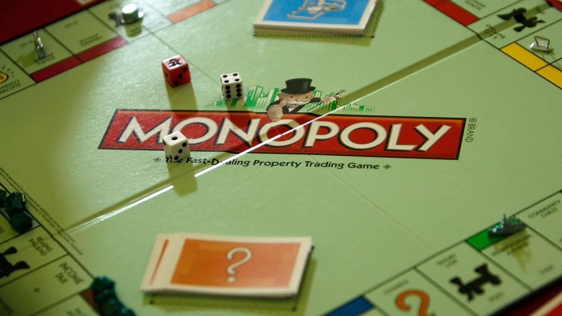 Juego de mesa monopoly, foto via: Alex Wong, Getty Images