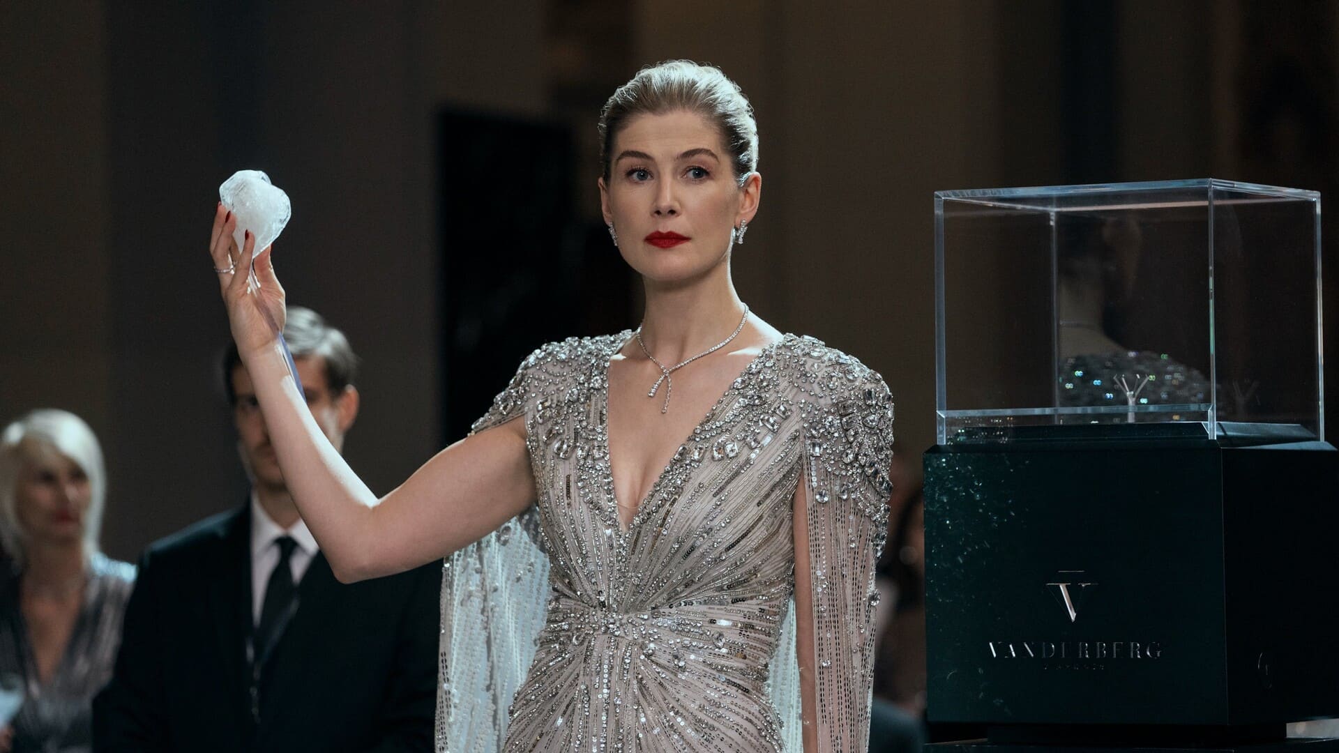 Rosamund Pike