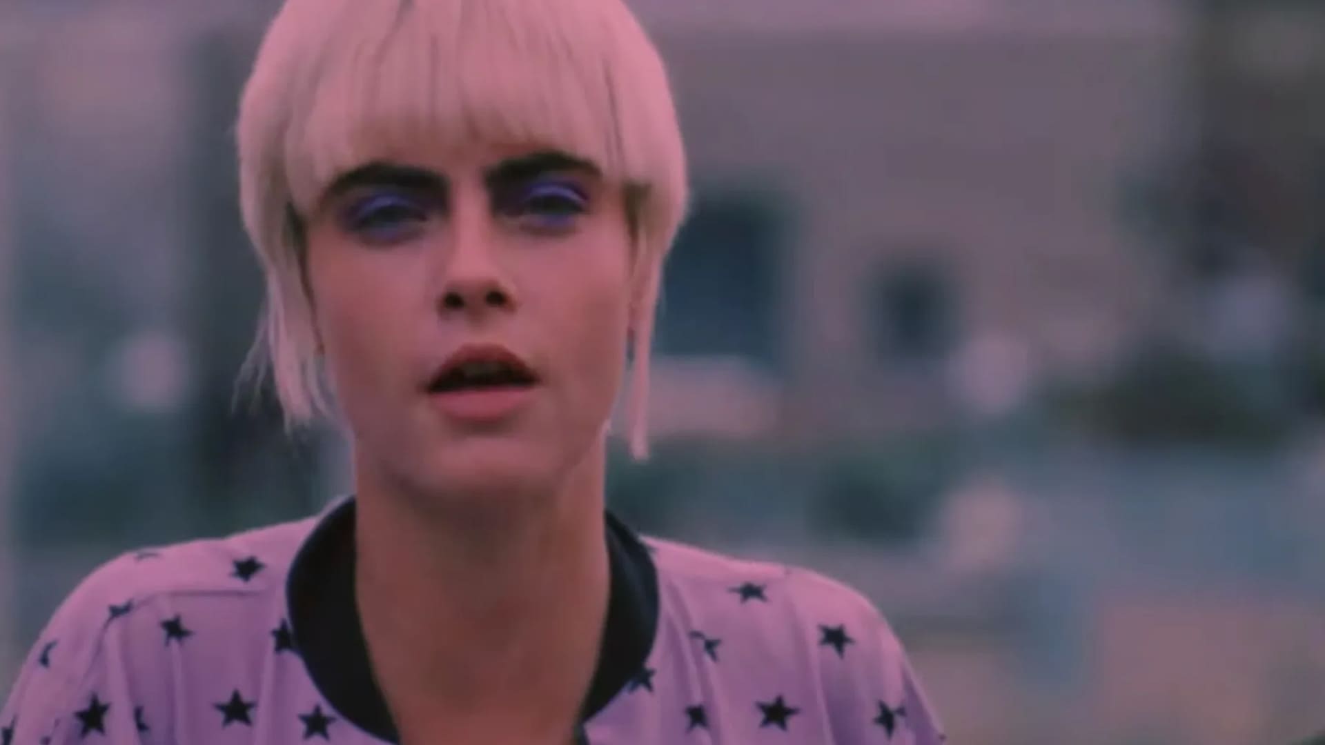 Her Smell Cara Delevingne