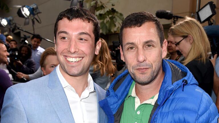 Adam Sandler y su doble