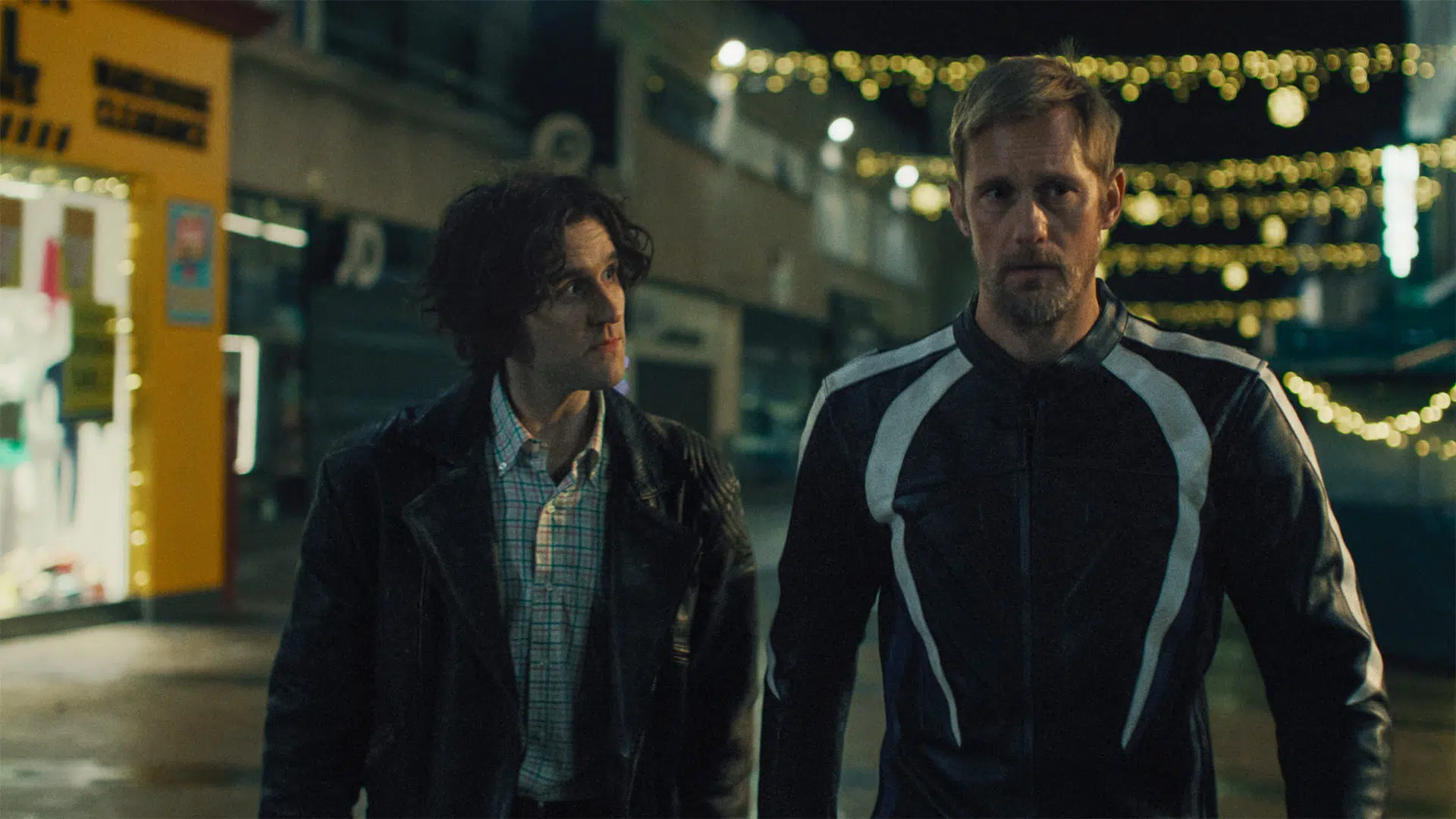Alexander Skarsgård Pillion escena