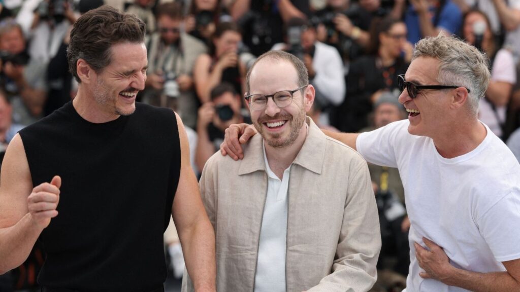 Cannes 2025: El elenco de Eddington se une contra Trump