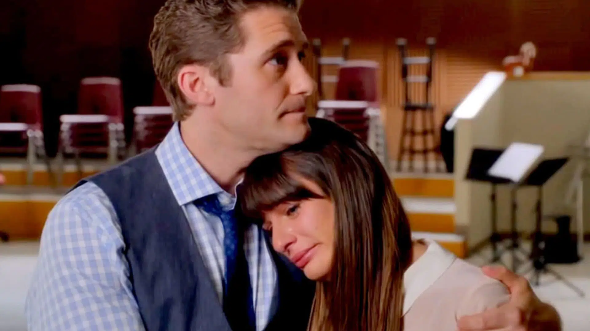 Rachel abrazo Glee