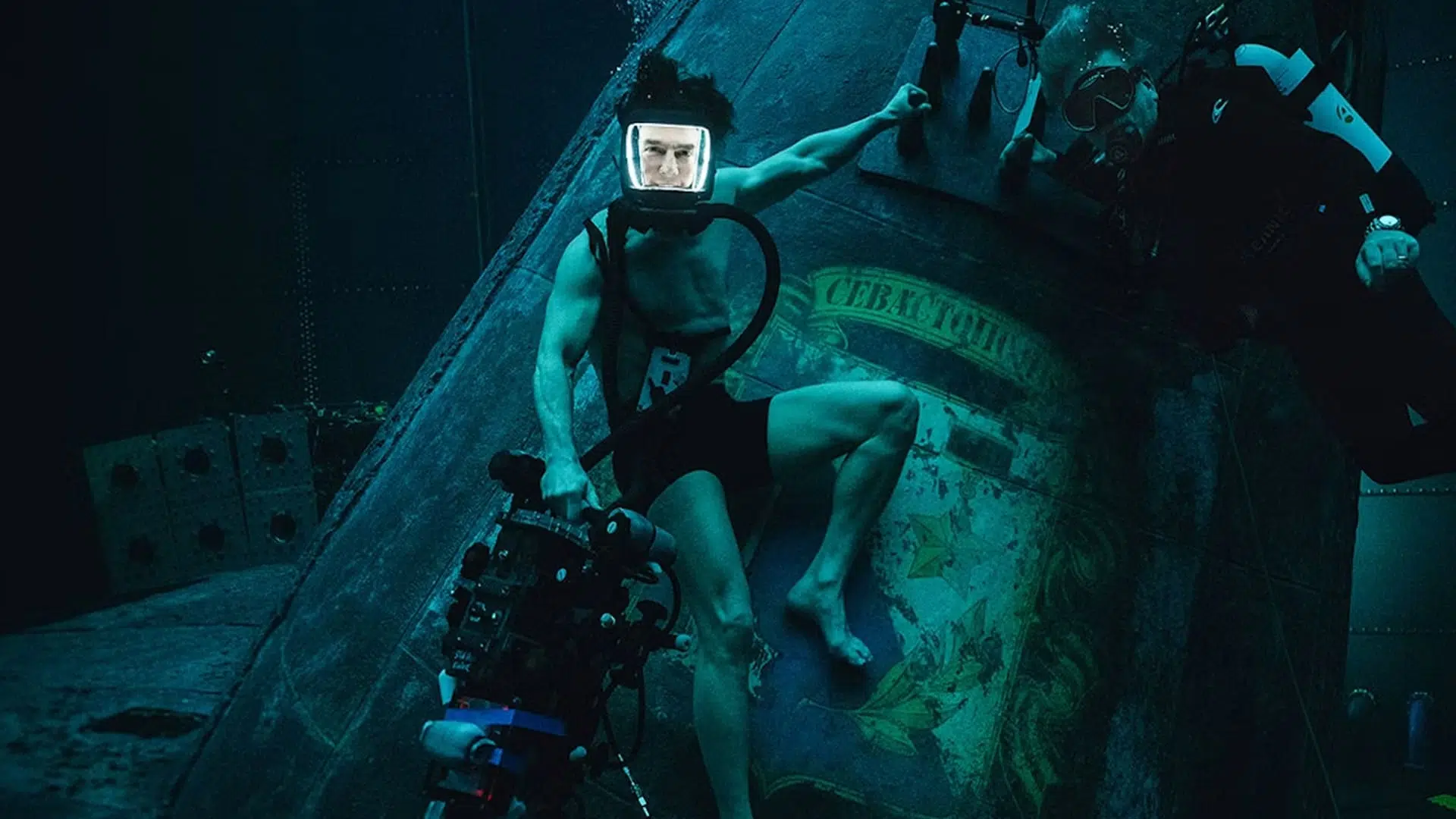 Tom Cruise stunt bajo el agua