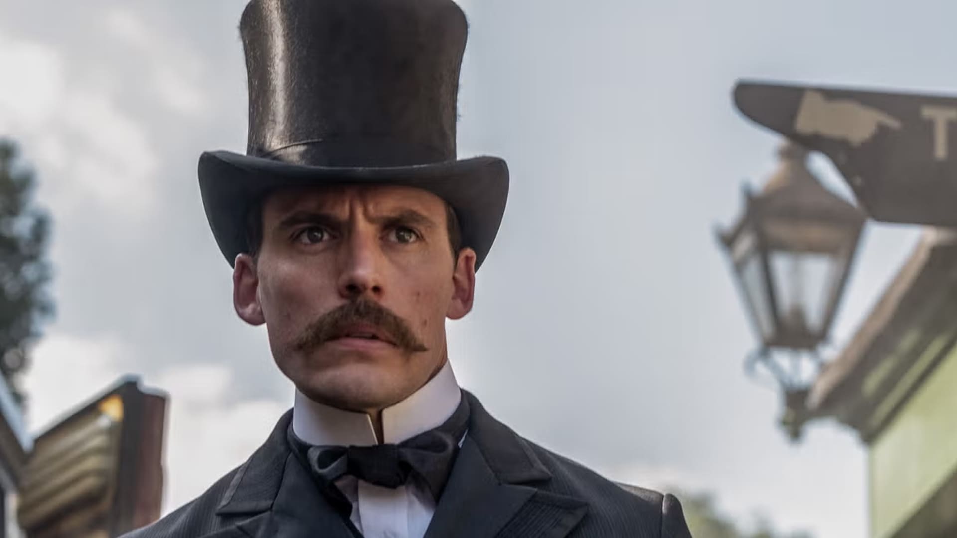 Películas de Sam Claflin, Enola Holmes