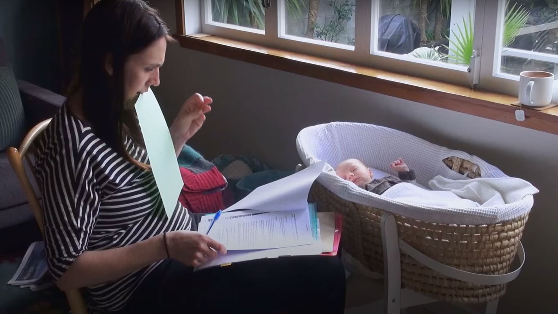 Hijo de Jacinda Ardner