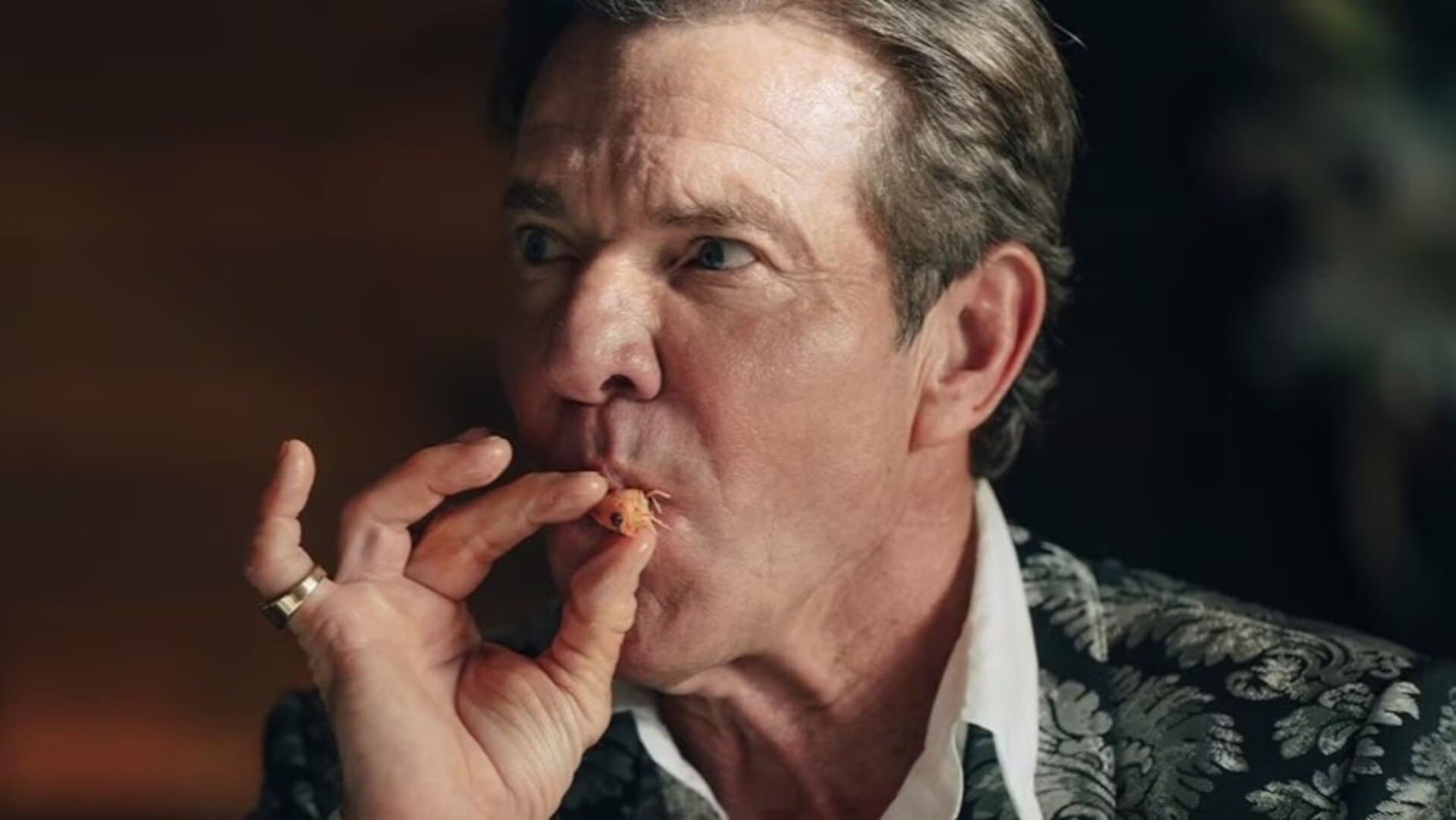 dennis quaid comiendo