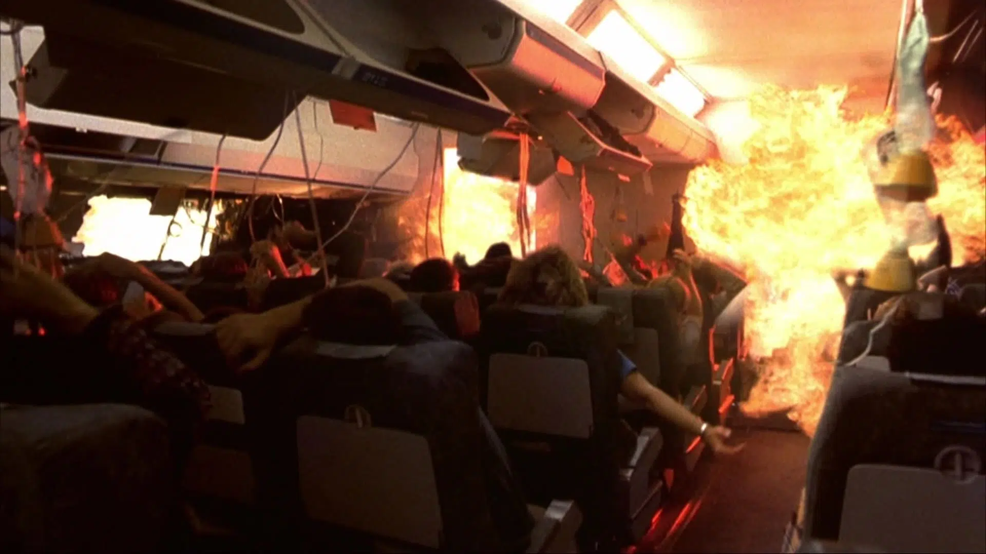 explosión de avión