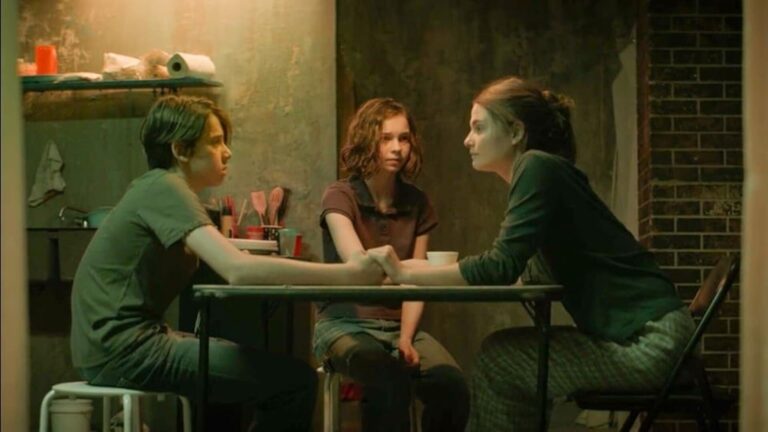 Girl in the basement pelicula