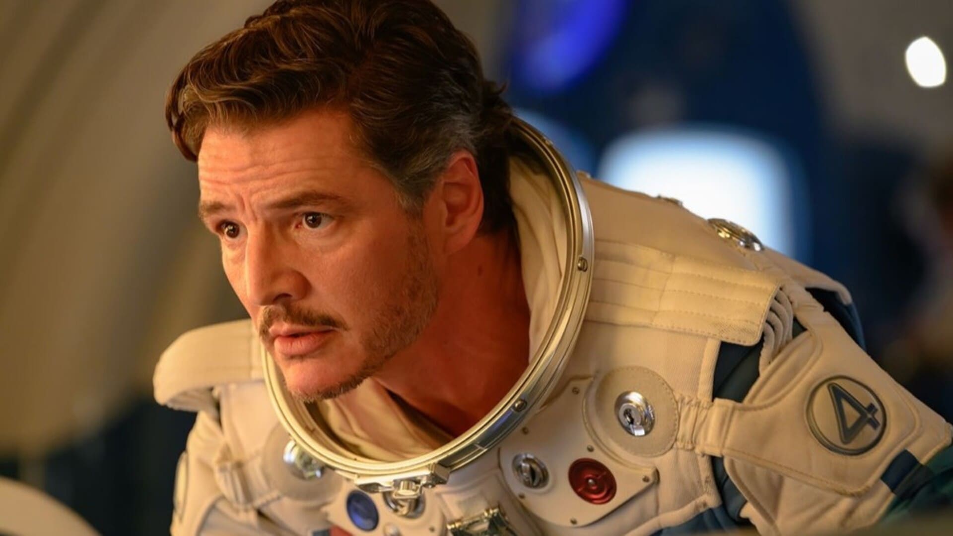 Pedro Pascal como astronauta