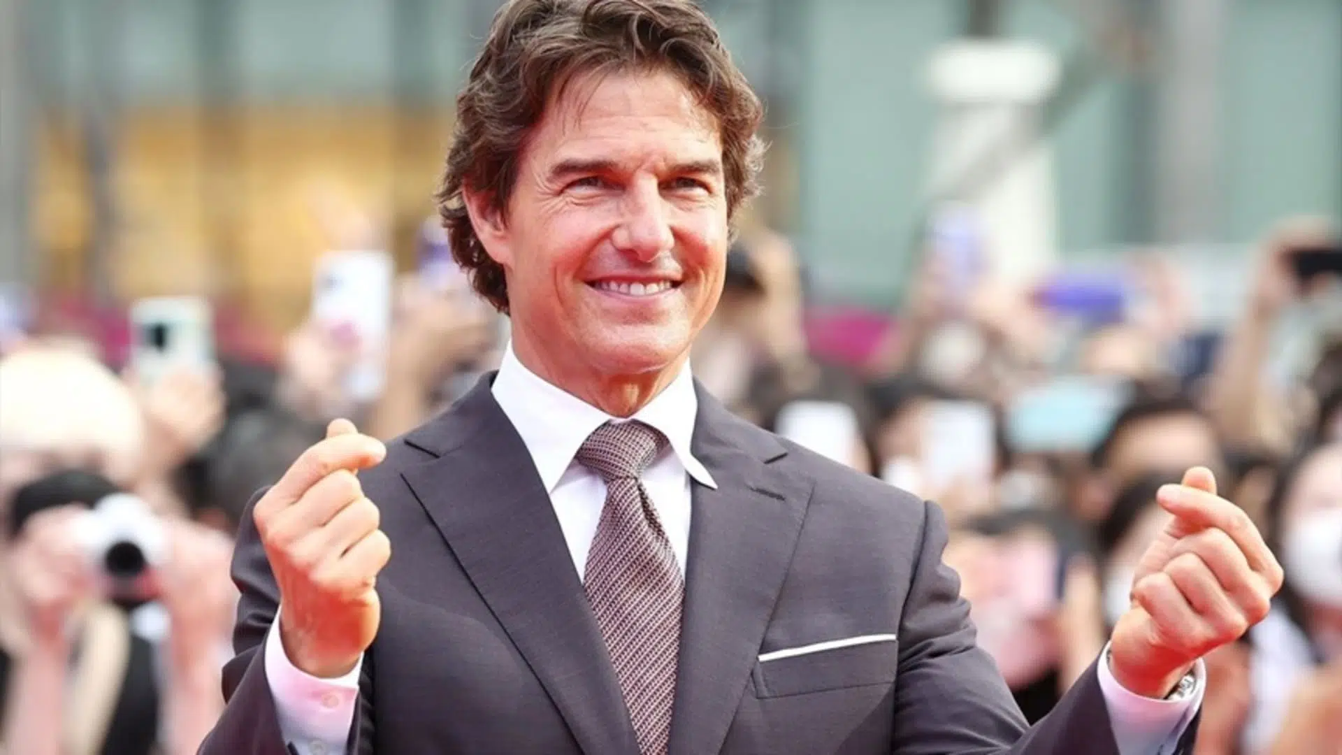 tom cruise signo coreano, foto via europa press