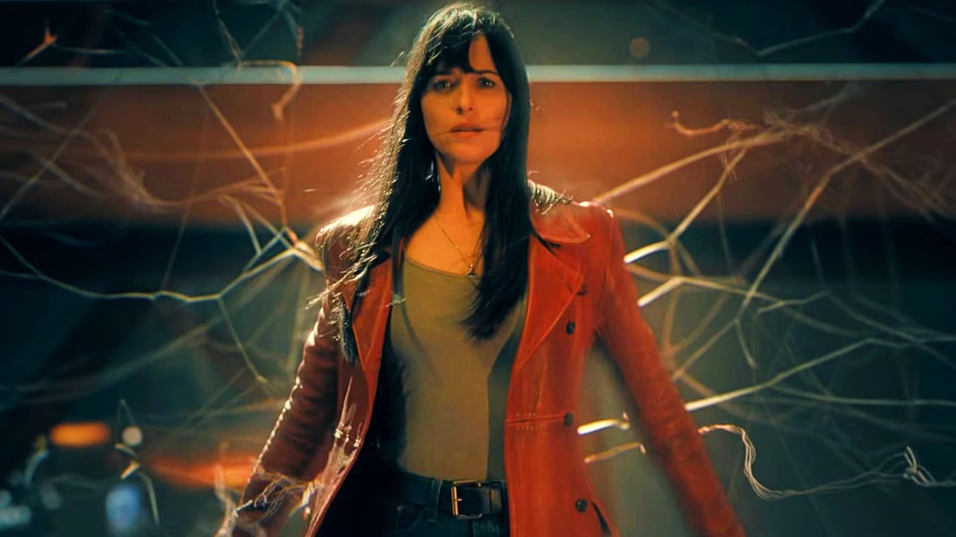 Dakota Johnson en Madame Web, batalla final