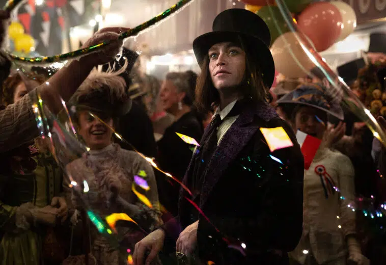 Caleb Landry Jones como Vladimir