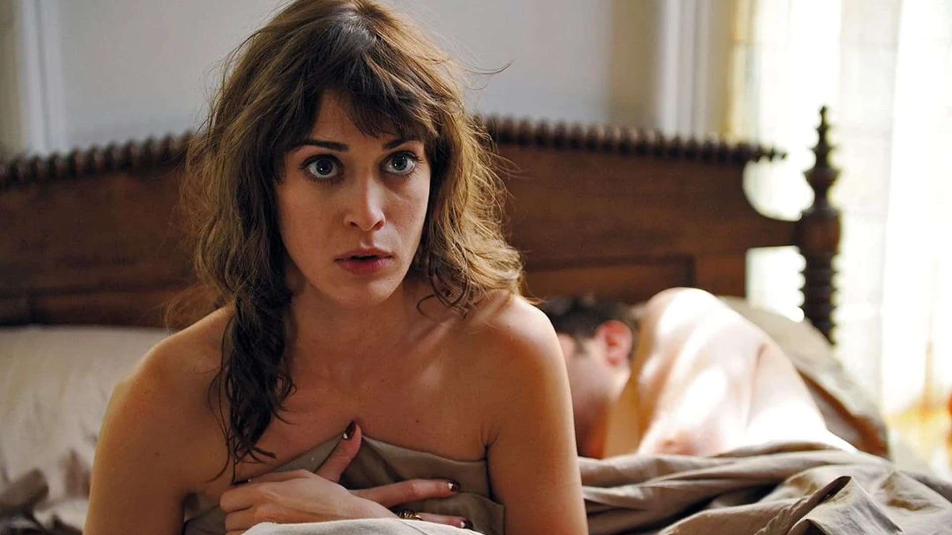 Lizzy Caplan en Despedida de soltera