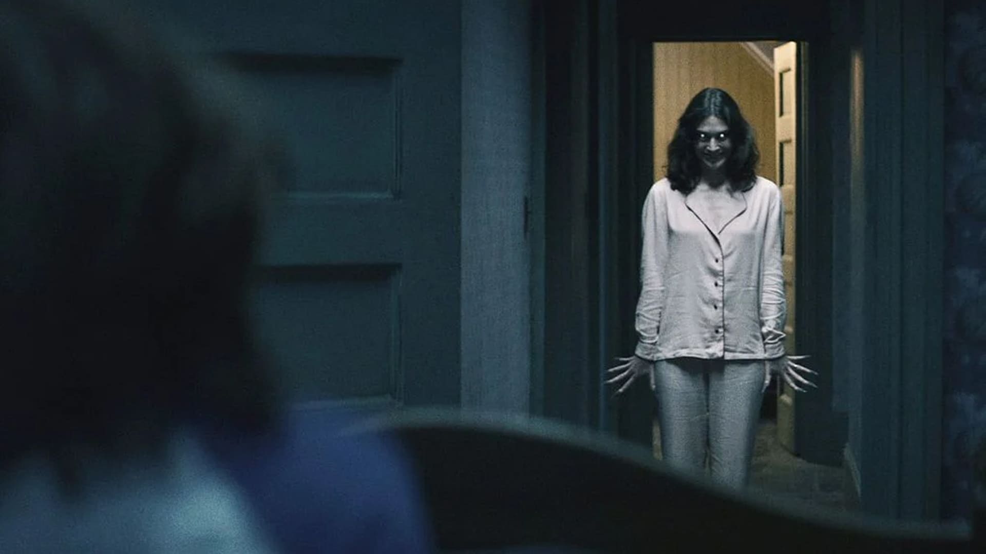 Lizzy Caplan en Toc Toc Toc