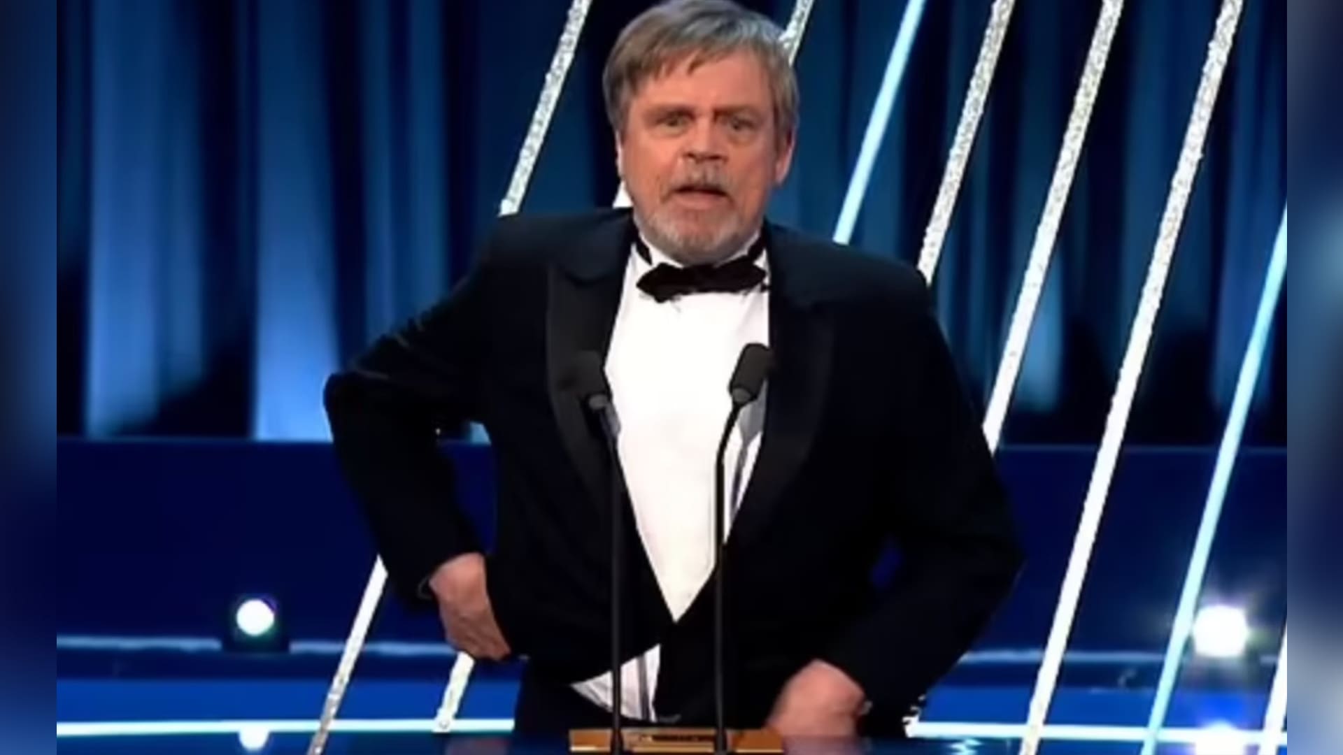 Mark Hamill con los pantalones abajo