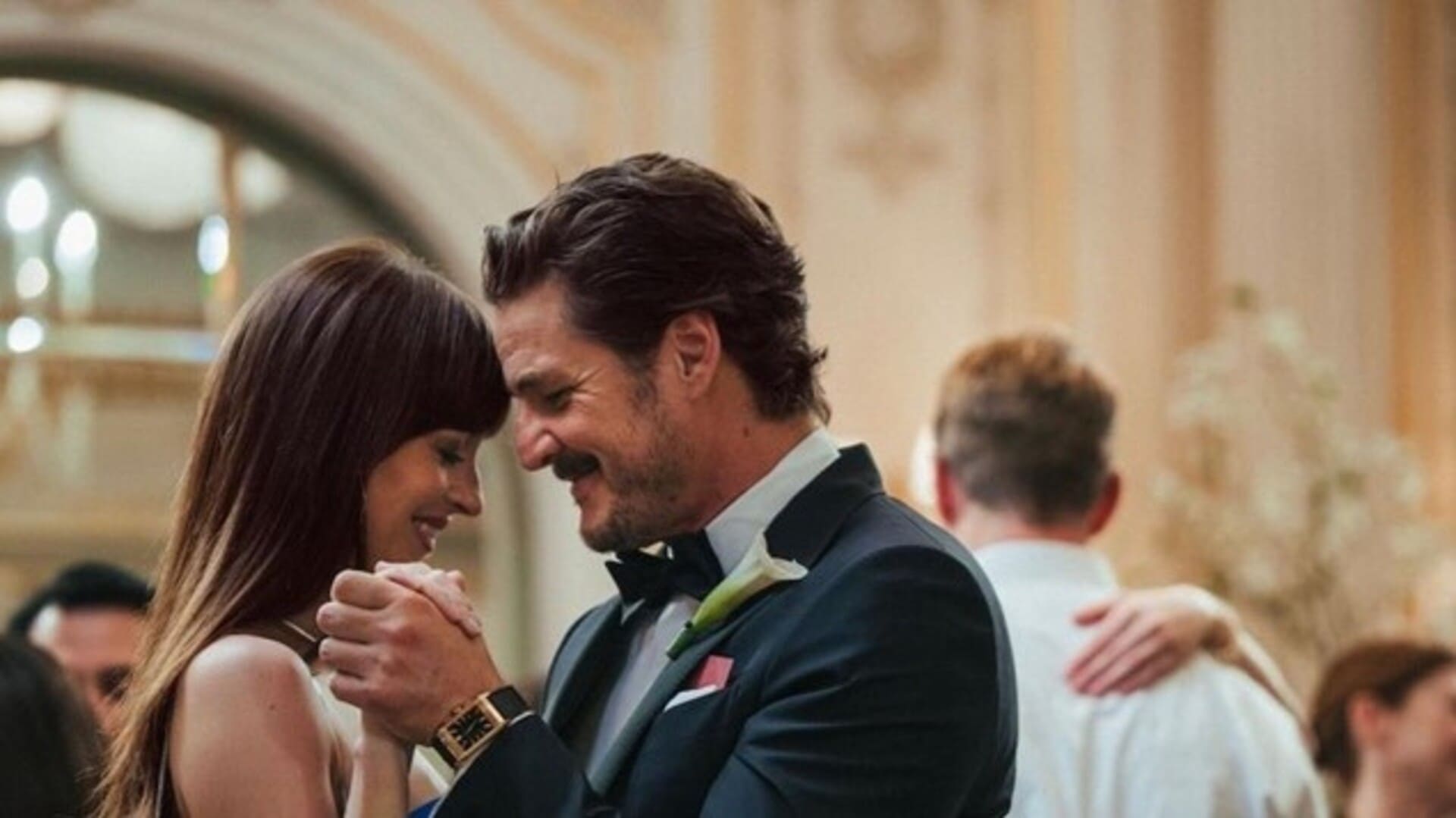 pedro pascal y dakota johnson